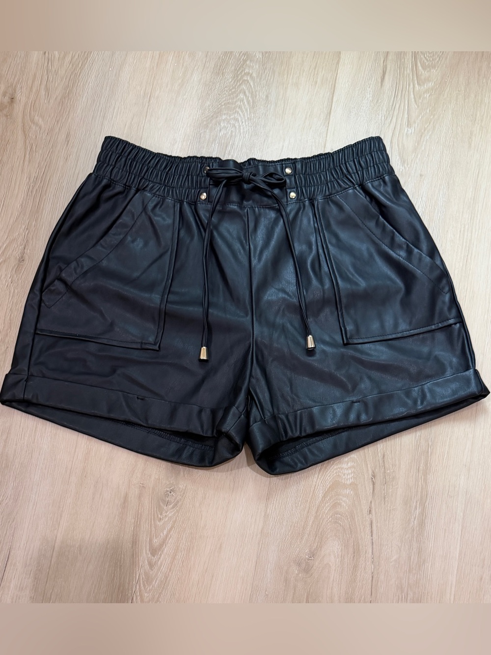 Ciso Black High-Waist Faux Leather Drawstring Shorts